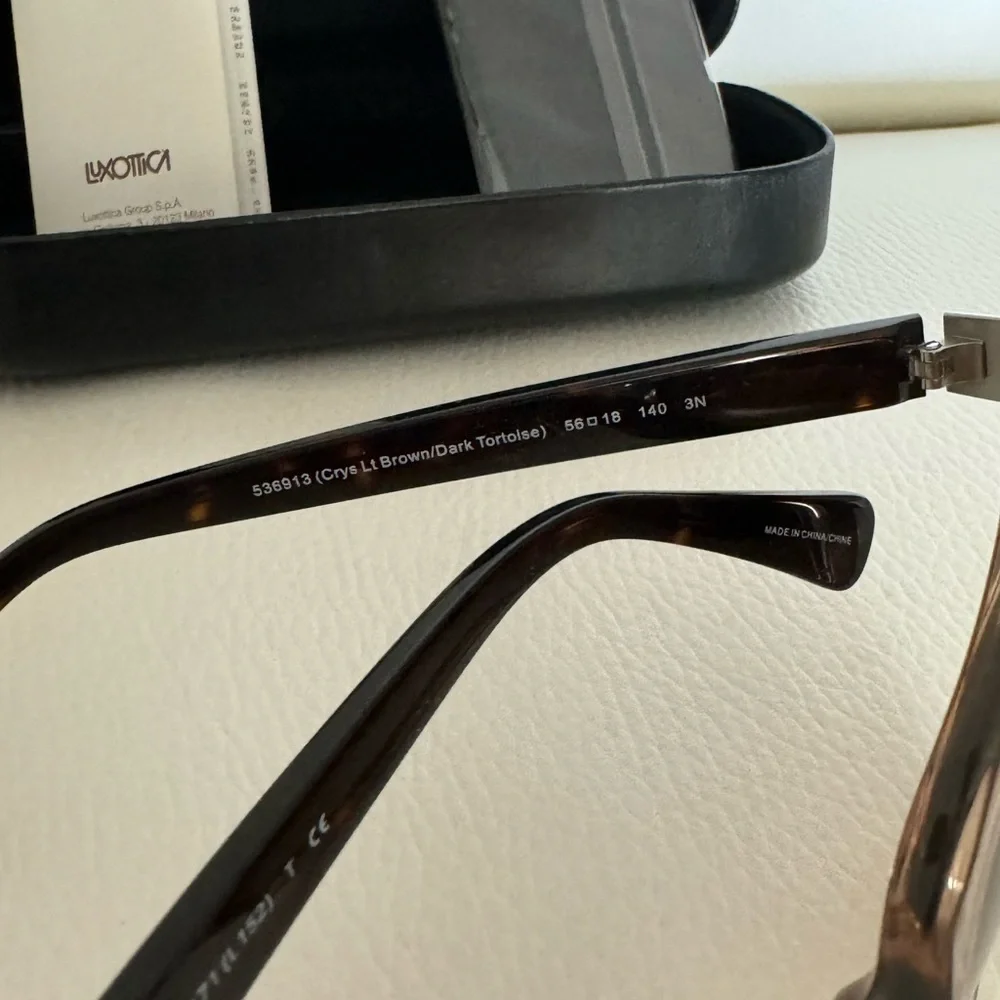 Coach oversized tortoise shell sunglasses - Picture 5 of 5